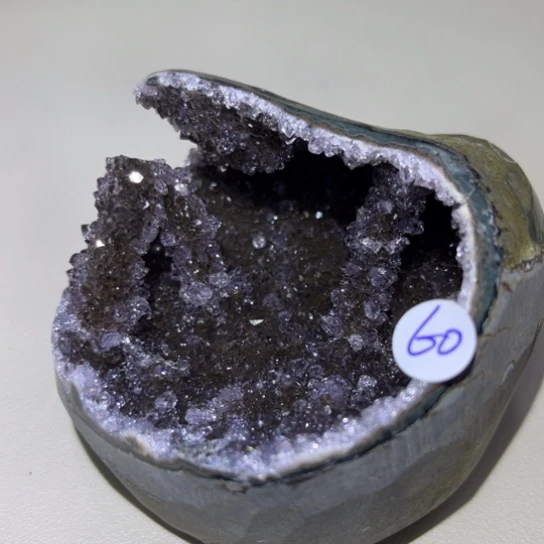 未镶嵌大型摆件（非配饰）水晶