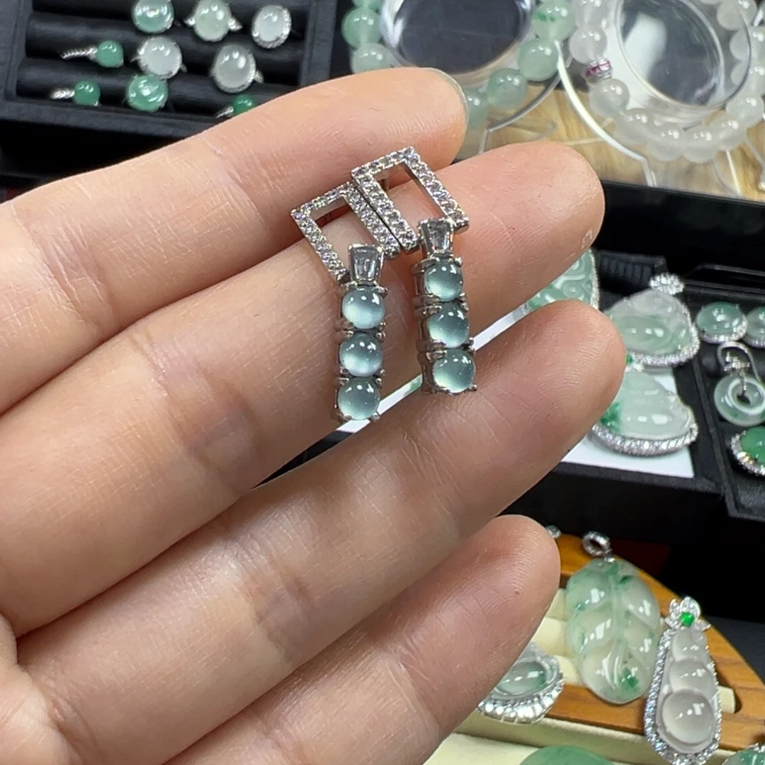 翡翠未镶嵌耳饰3号