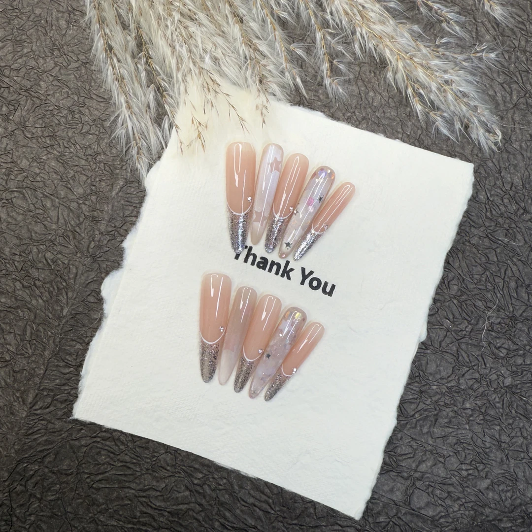 粉色星星冰透猫眼法式碎闪简便显白手工穿戴甲纯手工高级感美甲