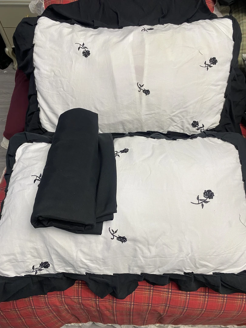 黑白花季枕头套+床单