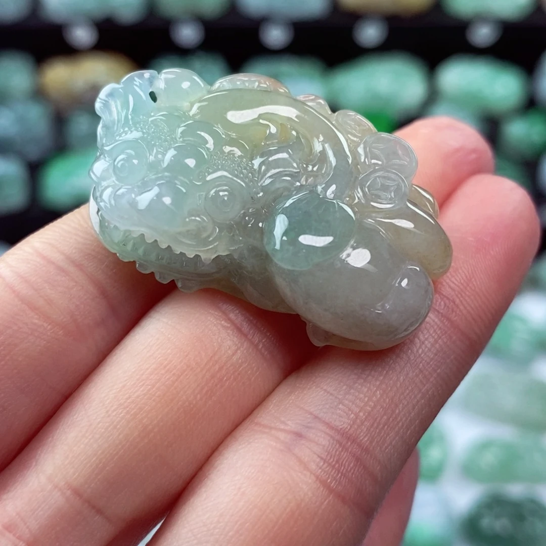翡翠颈饰未镶嵌一****.天然