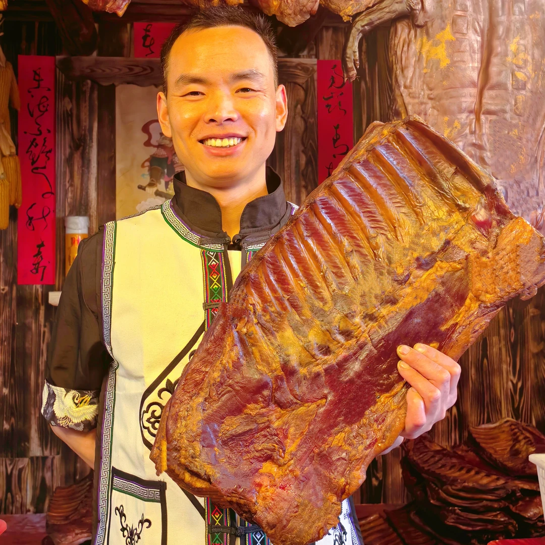 【带皮边角料腊肉】（现场称重计费）恩施土家烟熏腊排骨五花