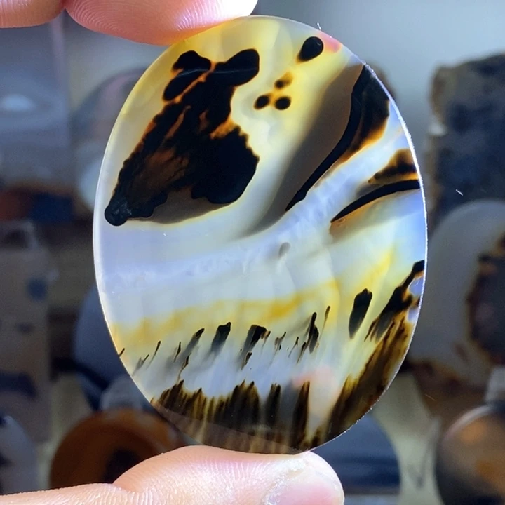 玛瑙/玉髓颈饰未镶嵌