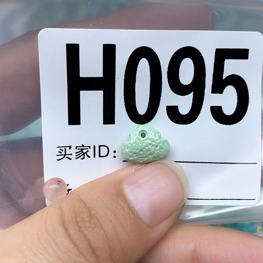 南红玛瑙配饰未镶嵌