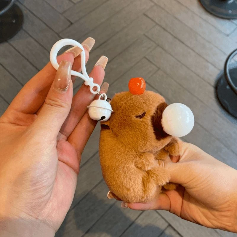 新款卡皮巴拉吐泡公仔捏捏乐水豚玩偶玩具书包挂件情人节礼物Q034