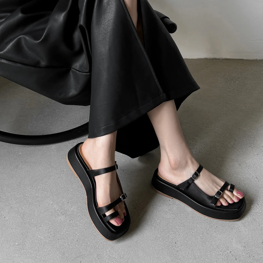 Sheriley77小众百搭细带罗马凉拖鞋露趾一字拖夏季女鞋休闲套趾