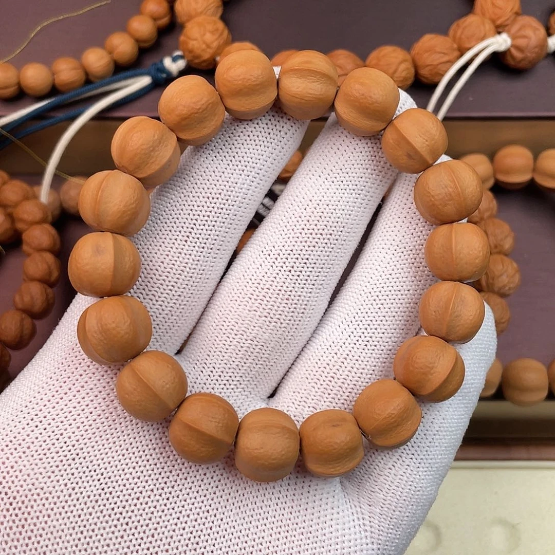 手串猴头核桃微瑕鲨鱼