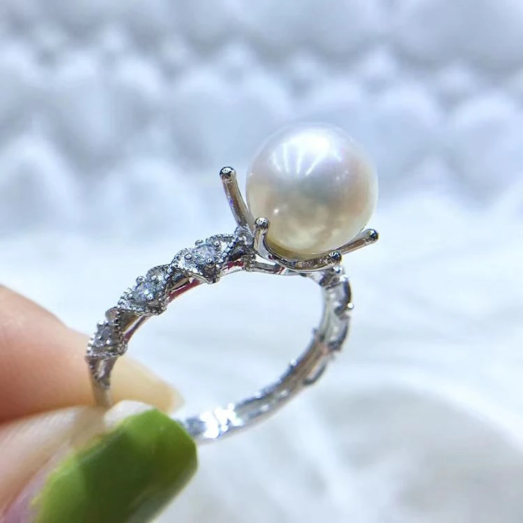 六爪淡水珍珠铜合金戒指【金色/银色随机发一】