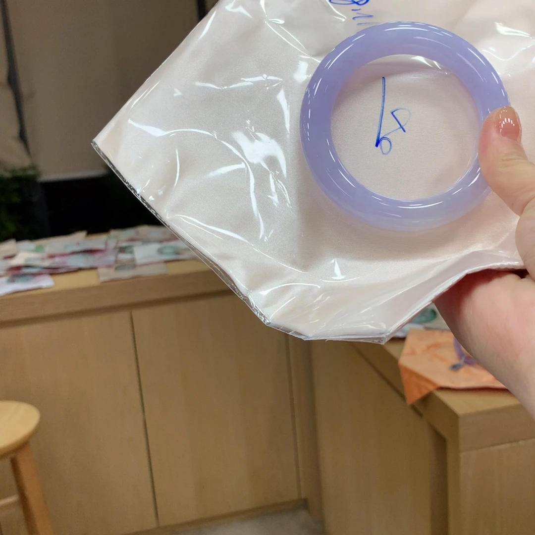未镶嵌手镯翡翠婉****姐不退不换