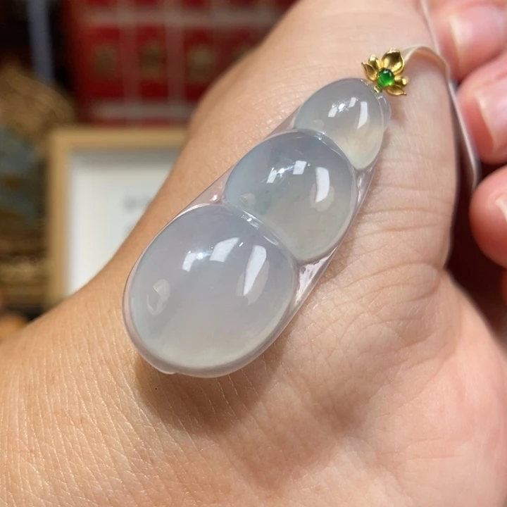 【闪购商品】颈饰18K金镶嵌翡翠26