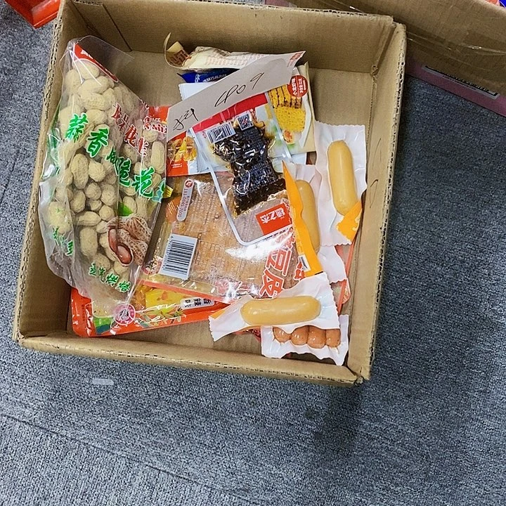 慌****409美味零食大礼包