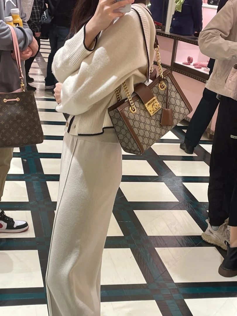 99新 GUCCI/古驰 padlock 小号三包 焦糖/99新/优选