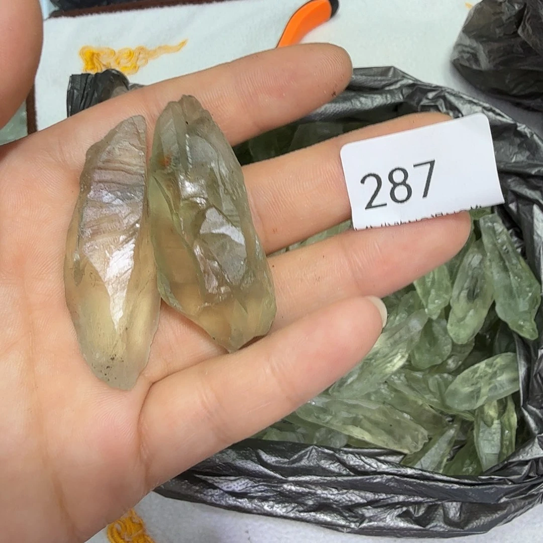 徒***T未镶嵌颈饰紫晶绿水