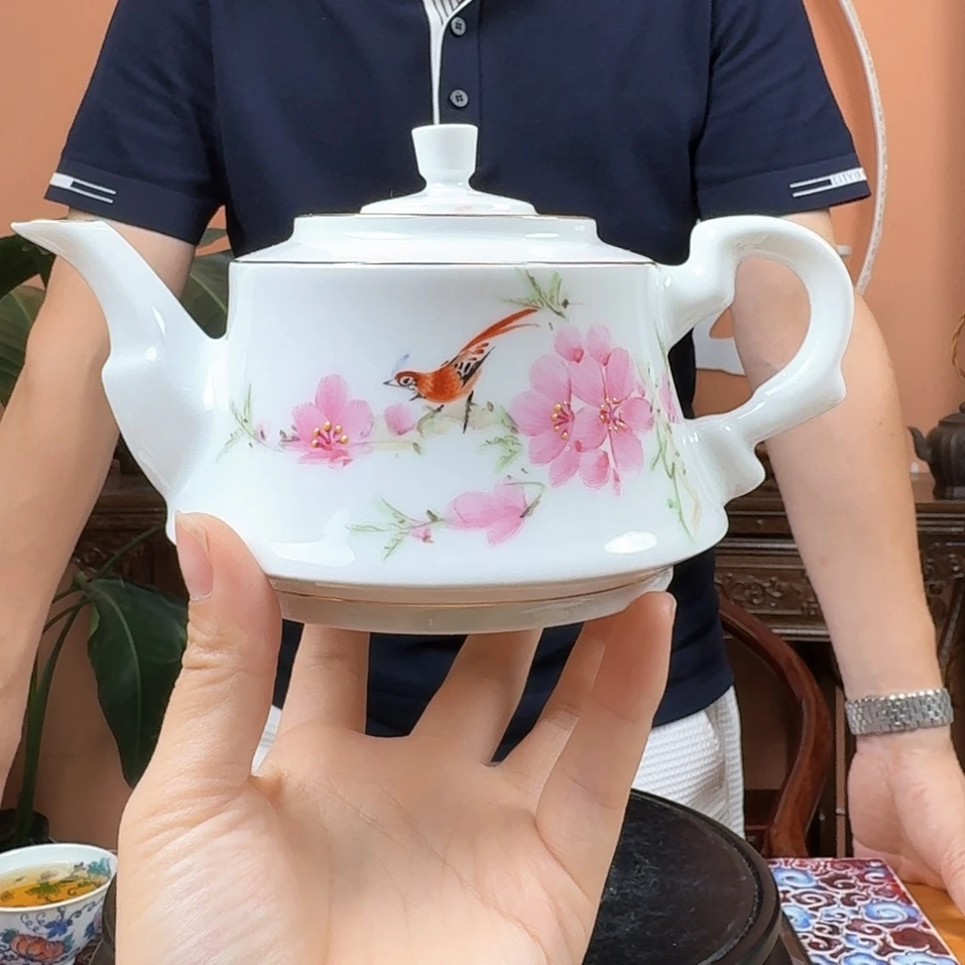 景德镇陶瓷手工壶