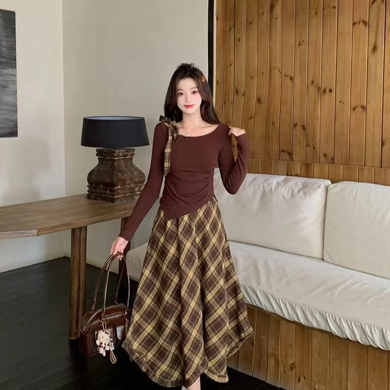 不规则斜肩长袖针织上衣格纹半身裙女套装薄款2025早秋新款连衣裙