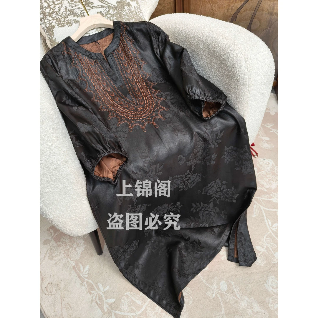 568新中式刺绣中袖小V领连衣裙夏季复古侧开叉宽松中国风提花