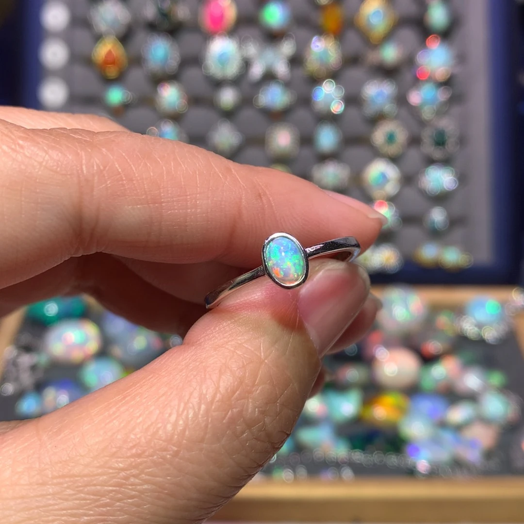 银S925镶嵌欧泊特价不退换