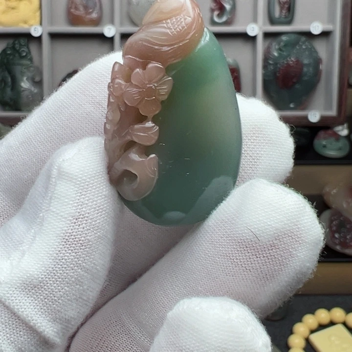 玛瑙/玉髓未镶嵌秦紫玉
