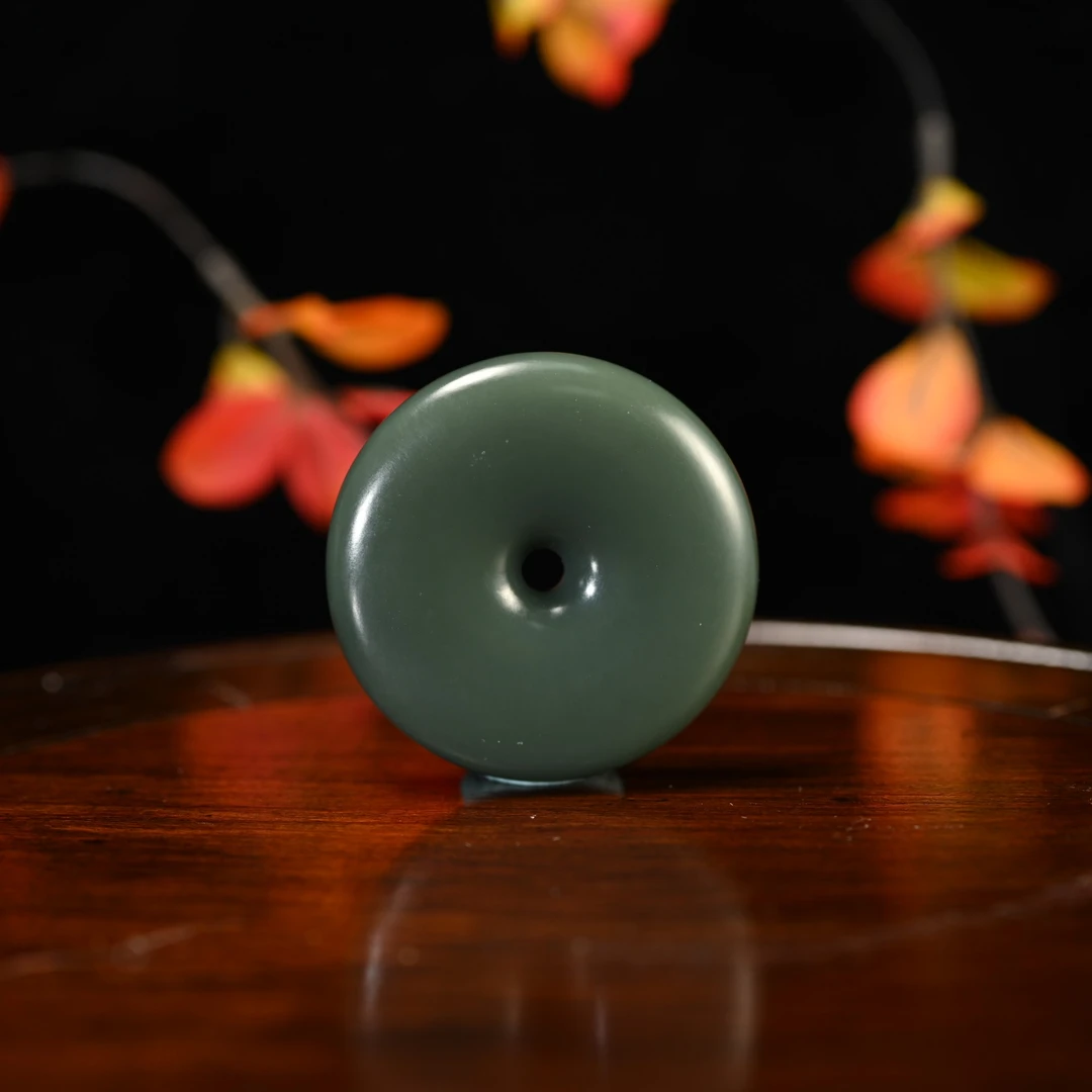 LOT8825 2512130073和田玉碧玉平安扣挂件/保利