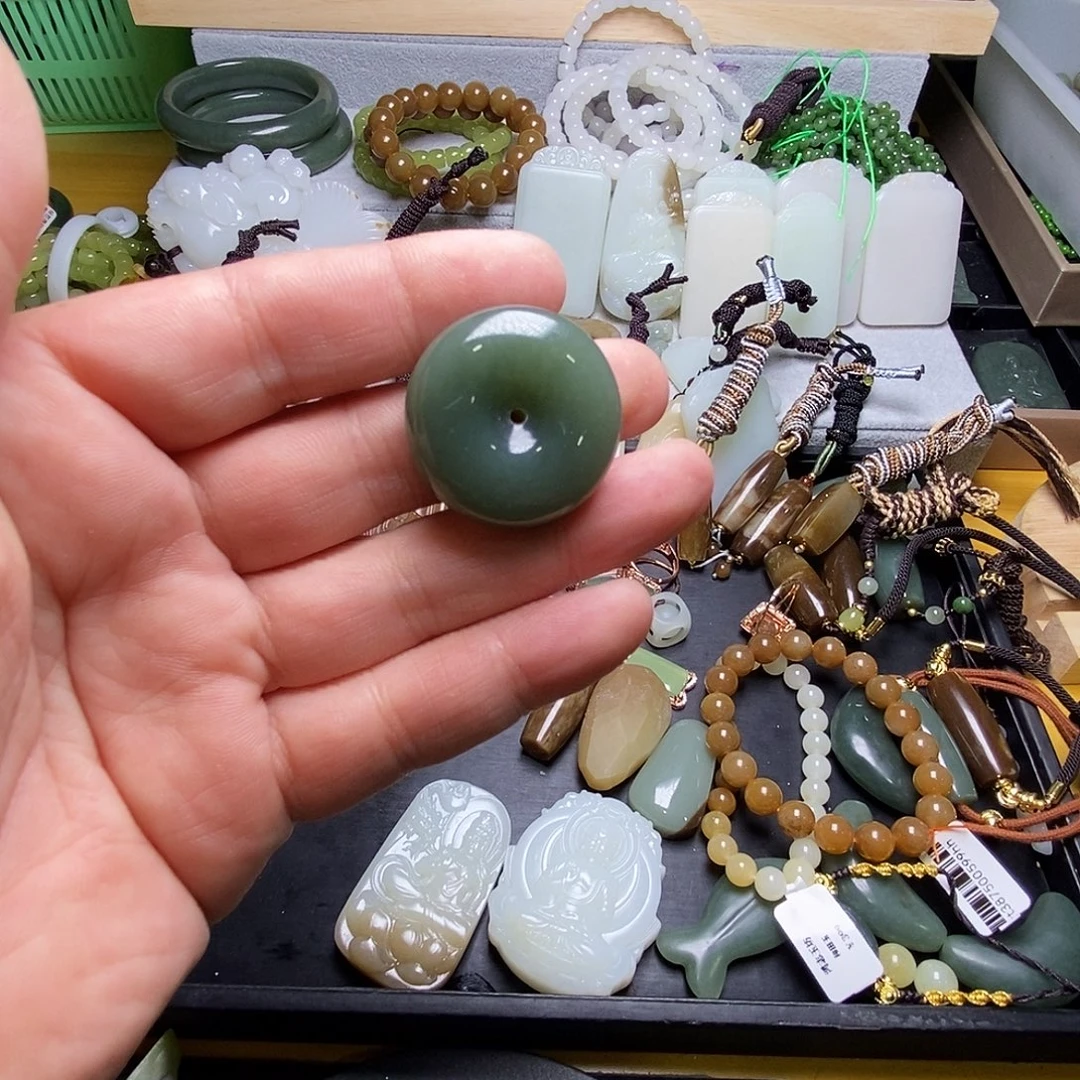 未镶嵌手链和田玉（糖玉）