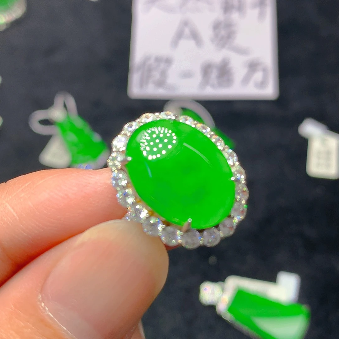 颈饰银S925镶嵌翡翠