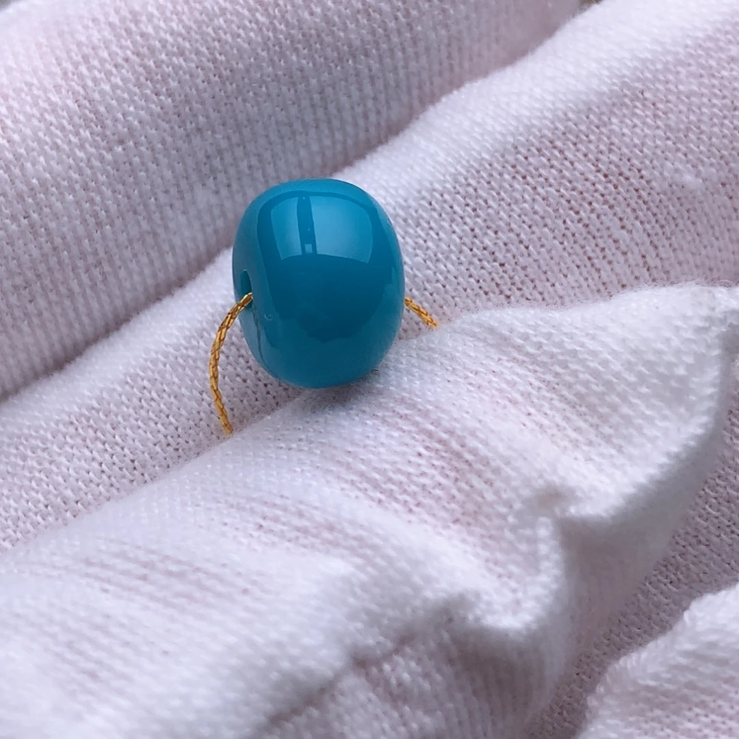 绿松石未镶嵌珠宝奇石9.5*6.7mm