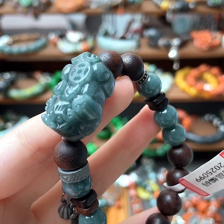 翡翠未镶嵌手链饰品
