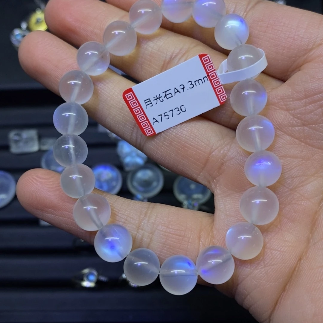 月光石手链未镶嵌五***?