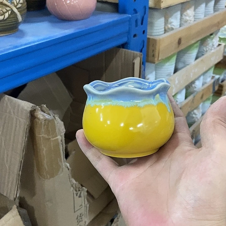 花盆单场满9.9发货7.5*6.5