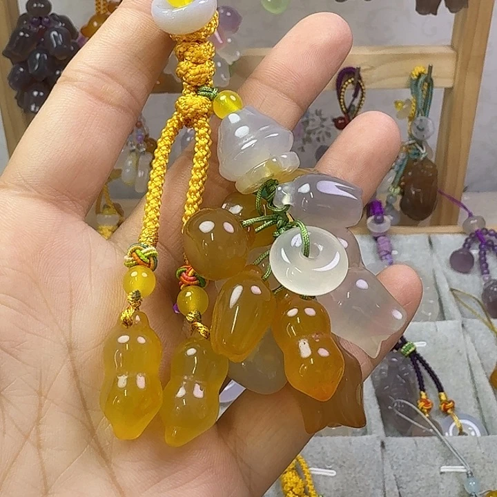 钥匙挂件福利款，黄色款小多宝