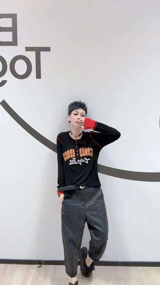 YY欧货潮牌时尚气质款百搭上衣#83533