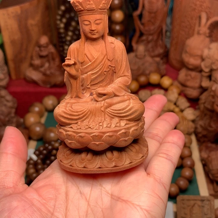 自***风檀香木把件老山檀地藏