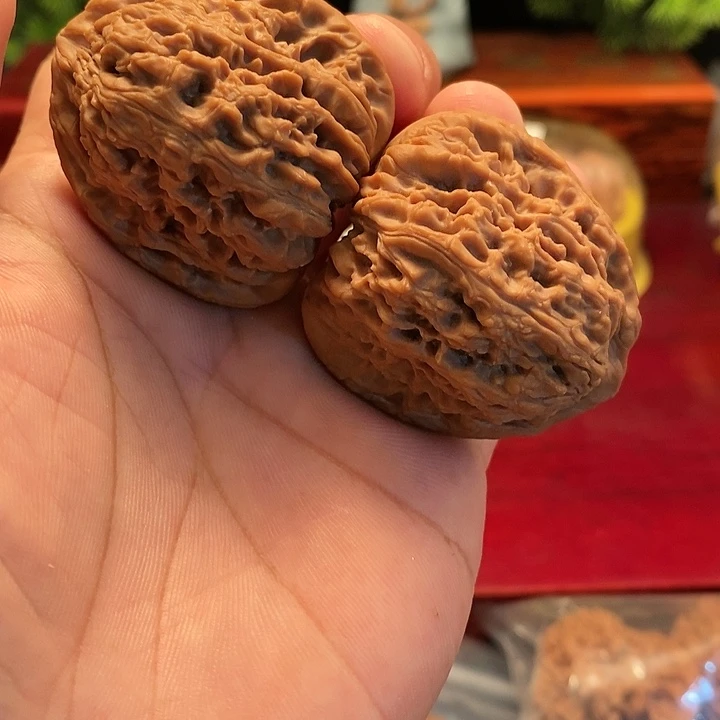 【闪购商品】文玩核桃吊坠南疆