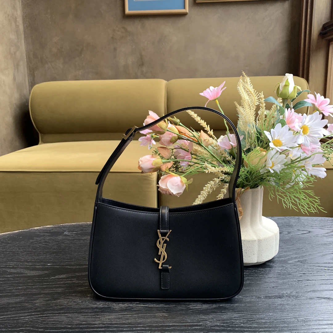 95新 YSL/圣罗兰 YSL圣罗兰 黑金腋下包 /sp23227