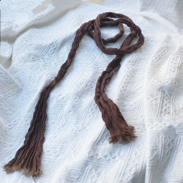 100%纯亚麻细长条围巾女做旧复古高级感搭配装饰围巾纯色窄长款