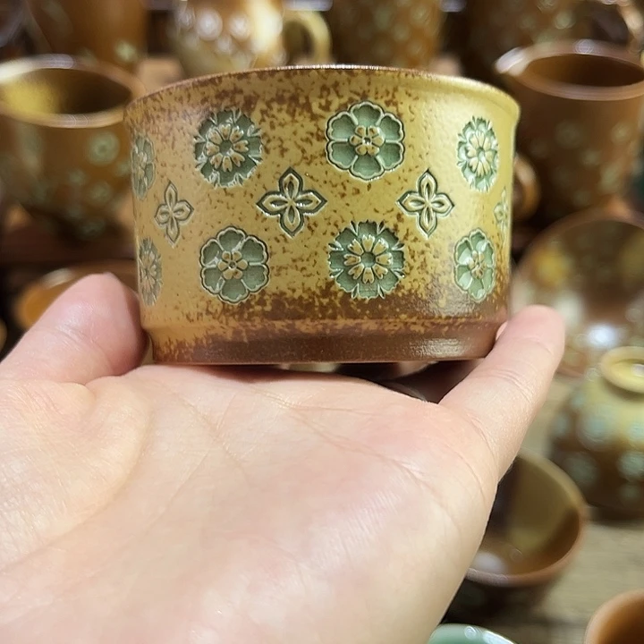 快***散龙泉青瓷草木灰手工宝相花杯