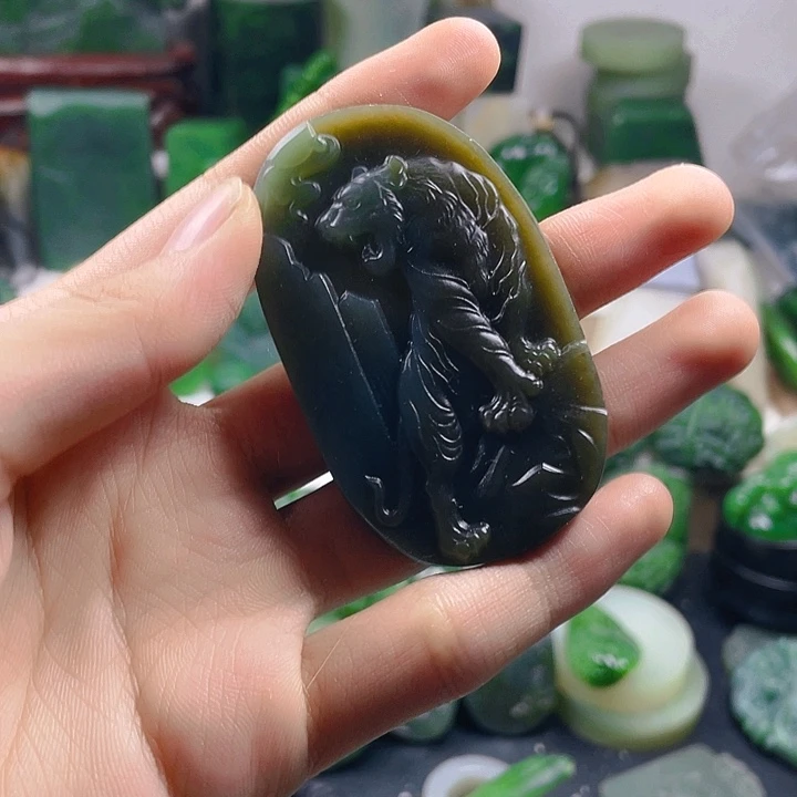 未镶嵌和田玉挂件