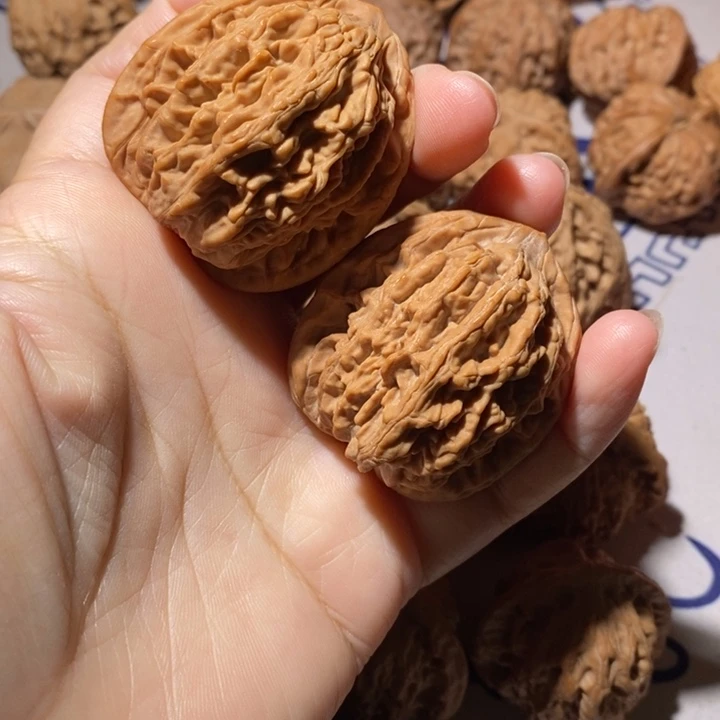 把件文玩核桃虎头