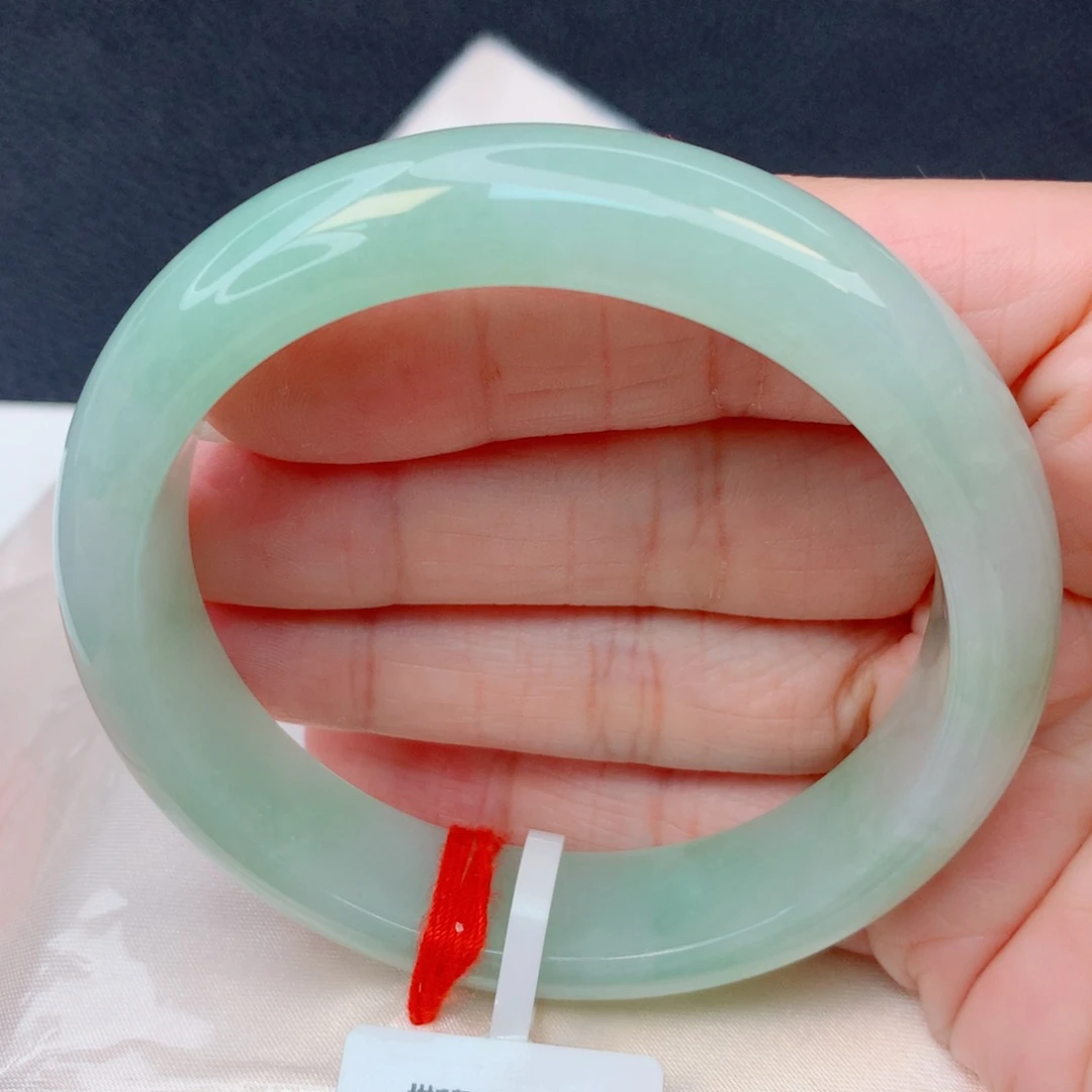 翡翠未镶嵌手镯57圈 细糯化苹果绿宽镯无纹裂有棉