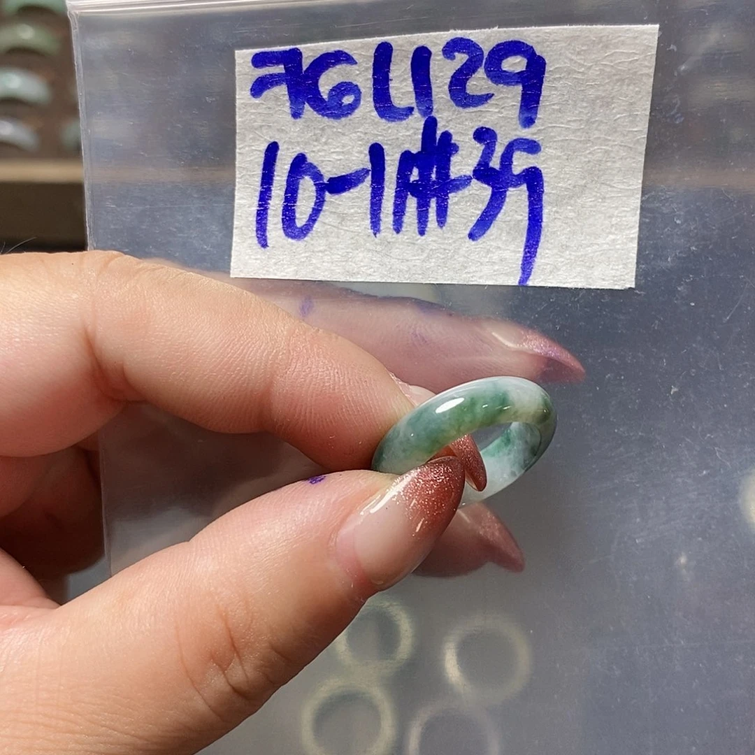 未镶嵌定制翡翠翡翠