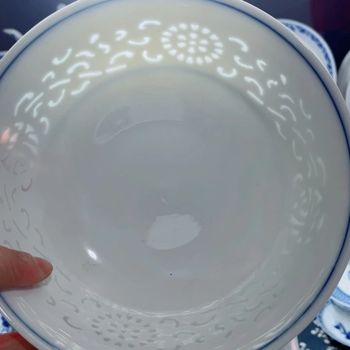 青花玲珑7寸面碗满雕双福双线