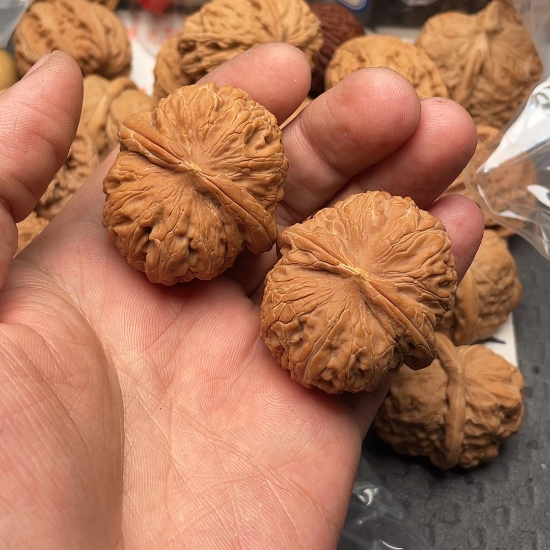 文玩核桃吊坠明*元宝