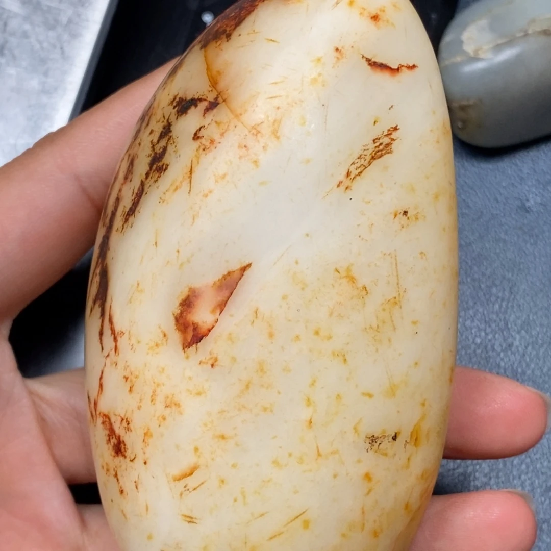 和田玉（糖玉）未镶嵌挂件