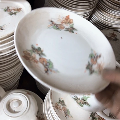 瓷片国营厂库存微瑕17.5cm