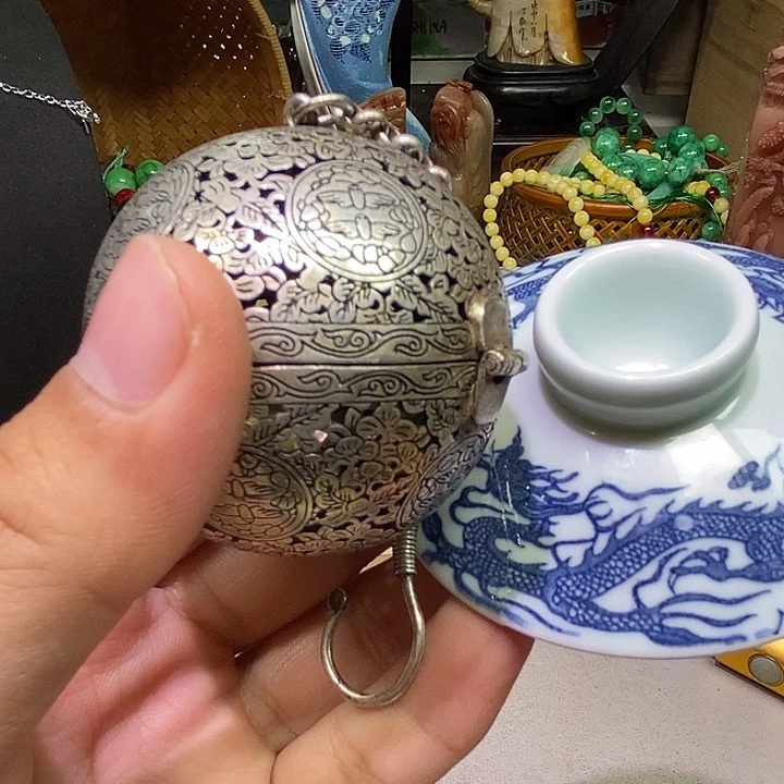 瓷片不会哈哈哈哈哈哈哈哈