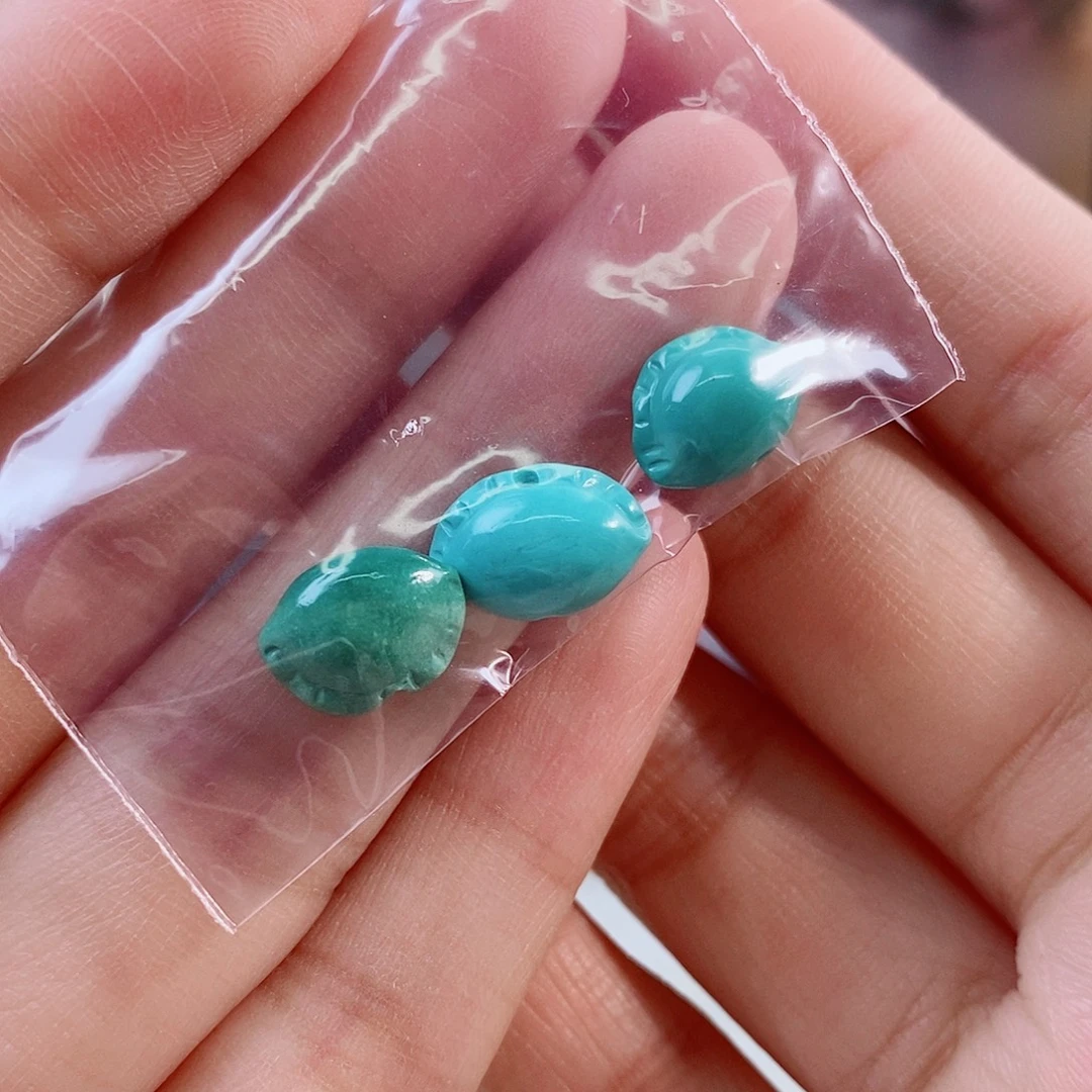 未镶嵌绿松石珠宝奇石