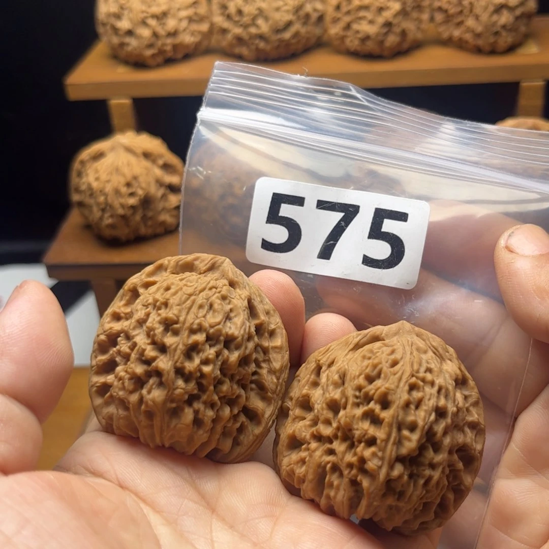 吊坠文玩核桃南疆41