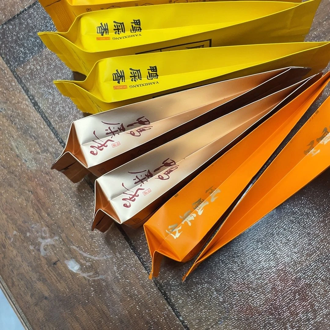 冷***夜杯子里还有很多东西