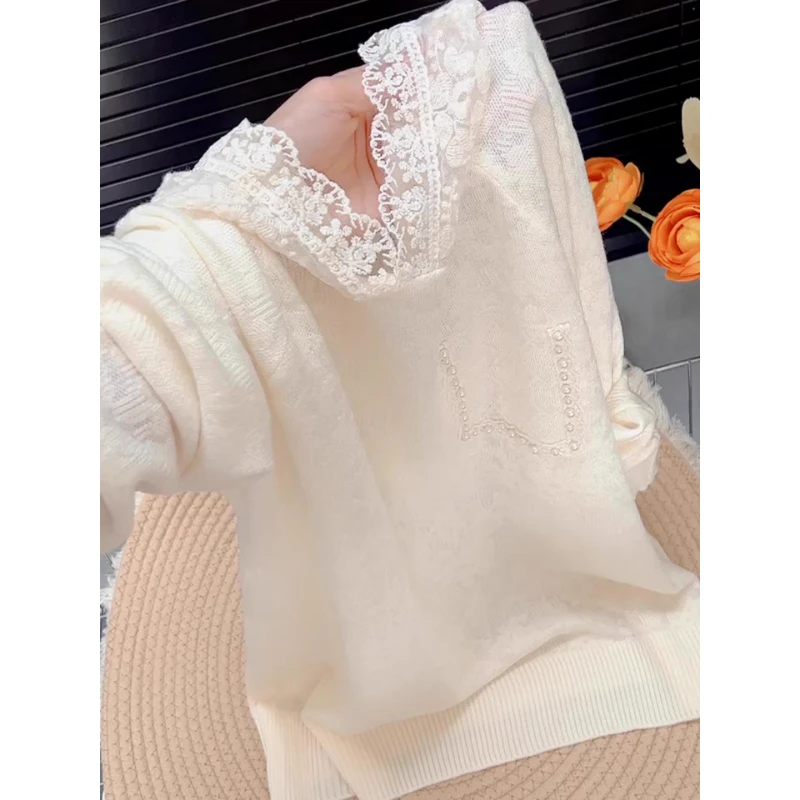 法式复古镂空蕾丝拼接长袖上衣女2025新款秋季软糯针织小衫