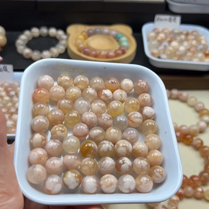 玛瑙/玉髓未镶嵌手链6毛克价11mm 110克